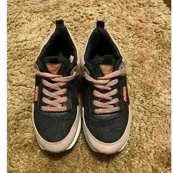 Guess Marilyn Mesh Glitter Sneaker Size 7 - Picture 8 of 8